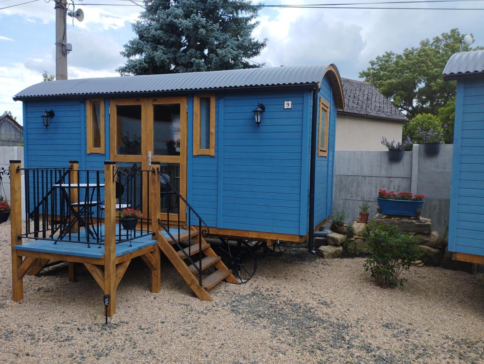 Penzion Restaurace U Helferu Libuň Exterior foto